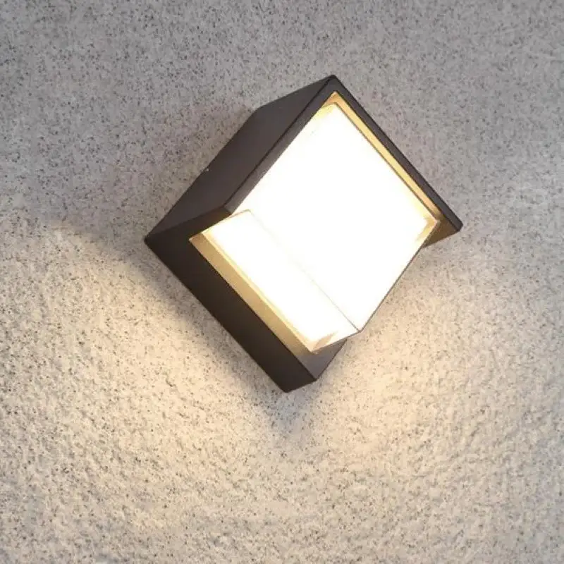Livraison Express Applique Murale LED 15W Noire Carrée IP65 avec cache