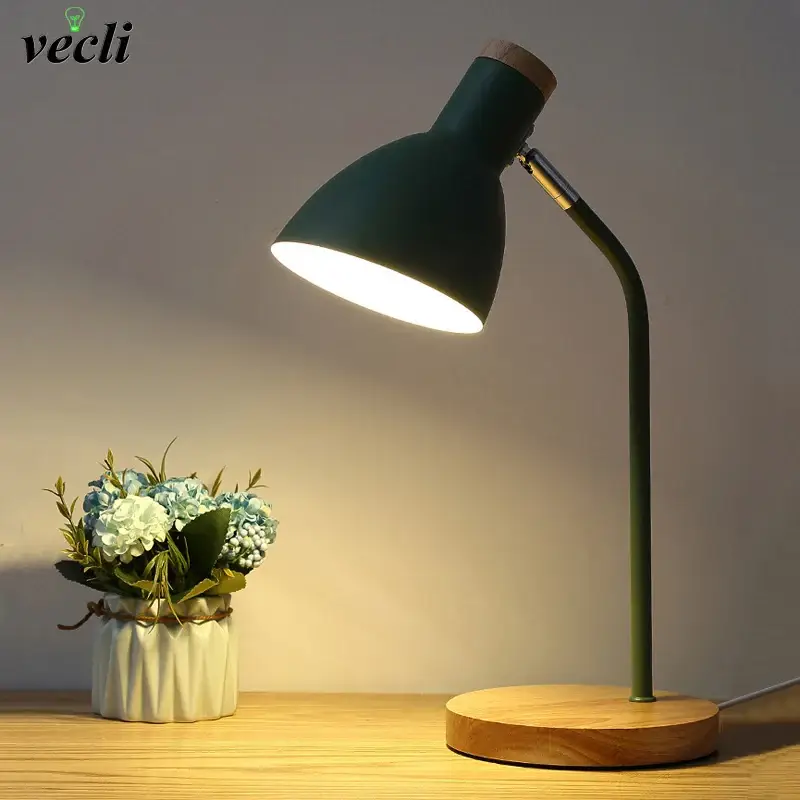 Nordic wooden and iron led table lamp with eye protection Offre Exclusive