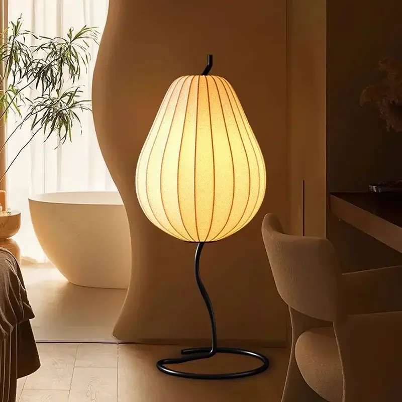 Elegant modern japanese silk pear floor lamp Offre Spéciale