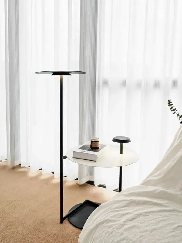 Minimalist nordic design acrylic desk lamp Prix Promo