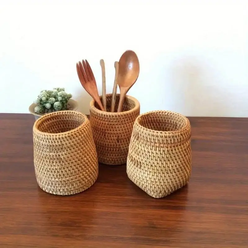 Rattan kitchen utensil storage organizer Authentique