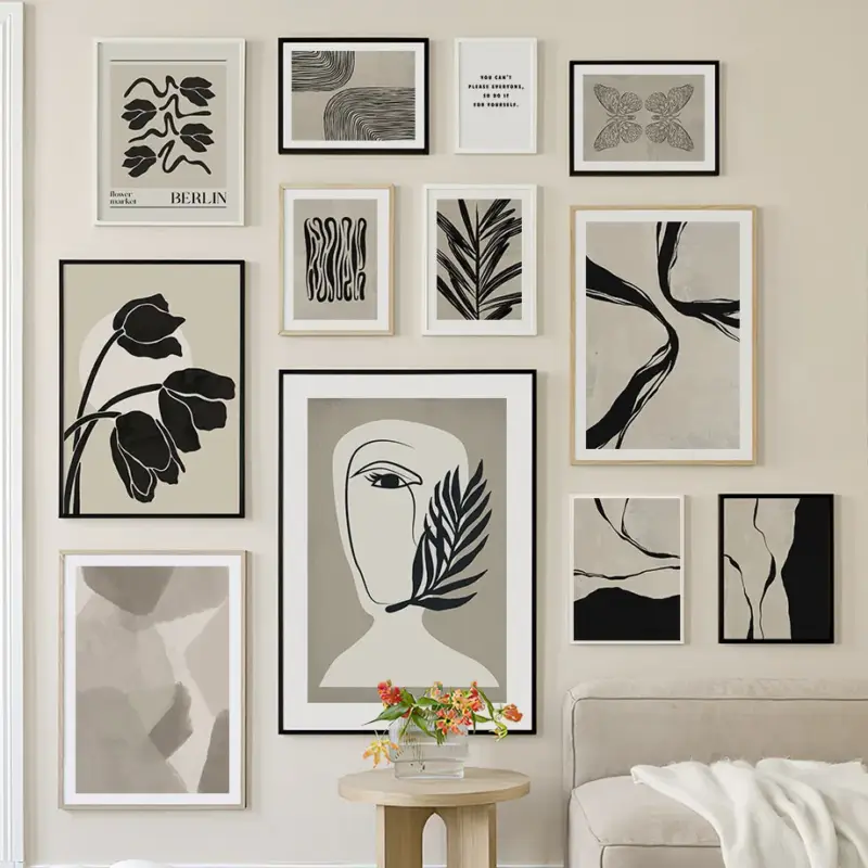 Offre Limitée Abstract wall art face flower and decorative leaves