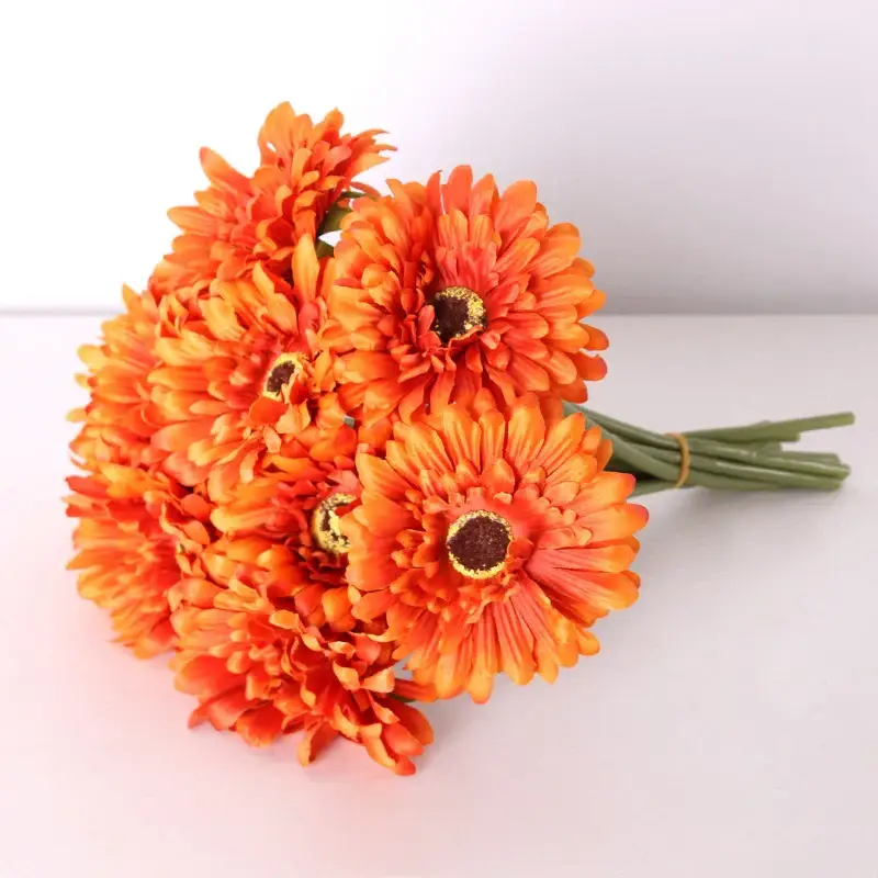 Set of artificial gerbera flower heads for indoor and outdoor decor... Dernier Modèle