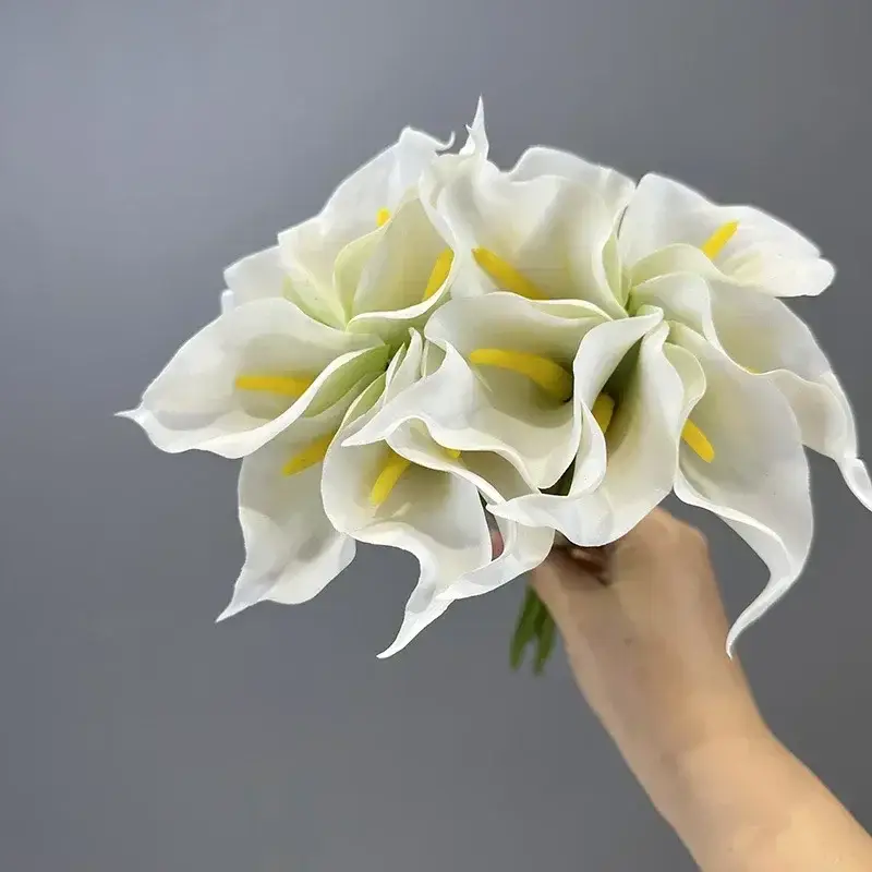 Achetez Aujourd'hui Set of 2 artificial calla lily bouquets for wedding decoration