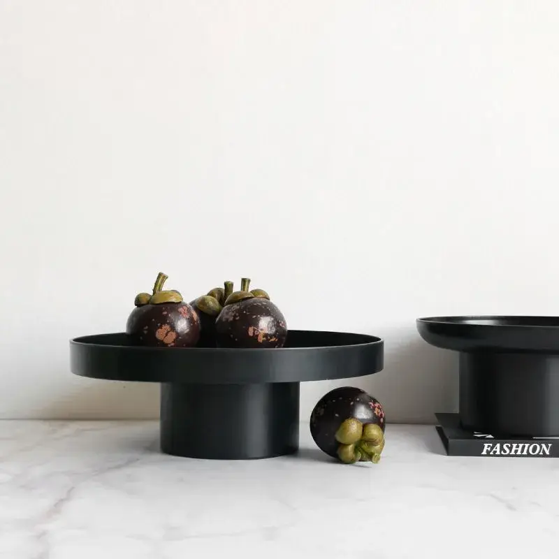 Marque Round decorative storage tray for fruit and cosmetics