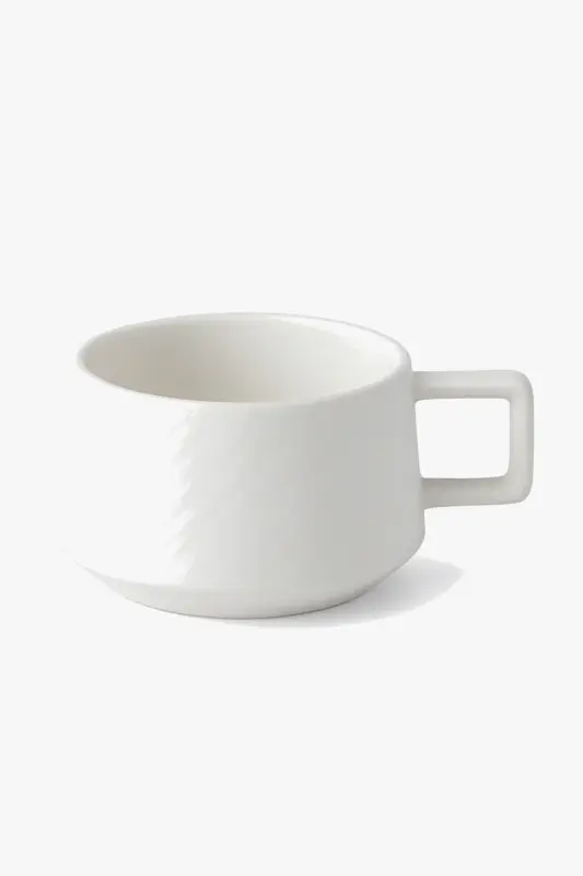 Ergonomic sand-style ceramic cup and saucer set Certifié