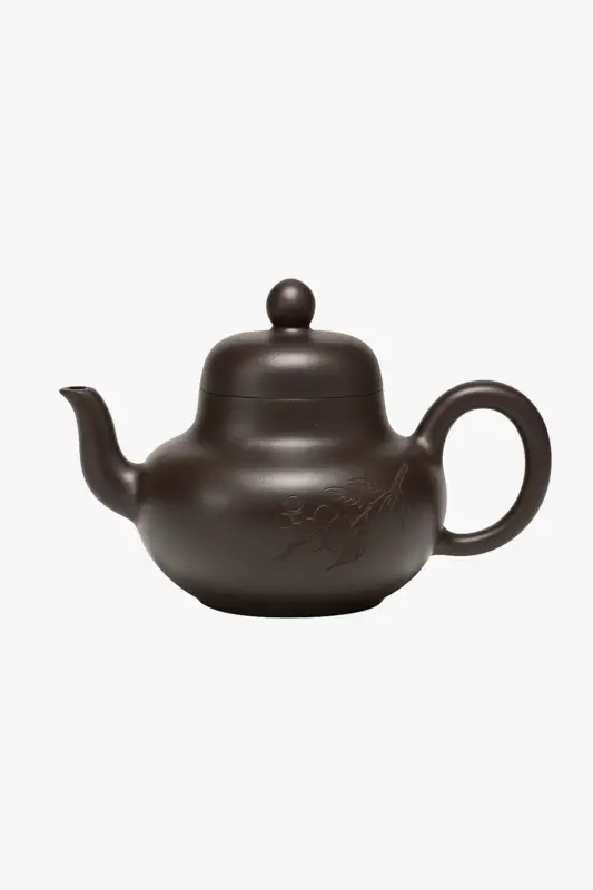 Authentique Handcrafted yixing purple clay teapot 180 ml