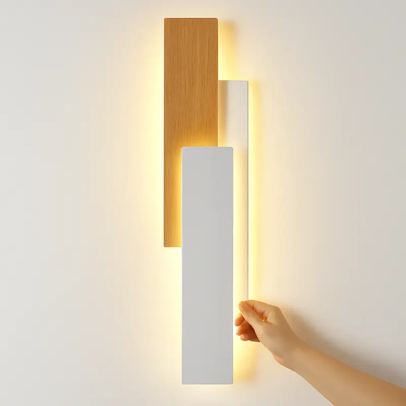 Nouveauté Modern wall light in natural wood