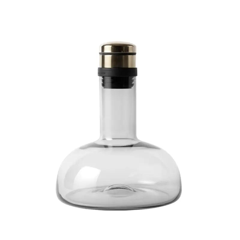 Carafe & verre Décanteur WINE BREATHER Fumé/ laitonAUDO COPENHAGEN Livraison Express
