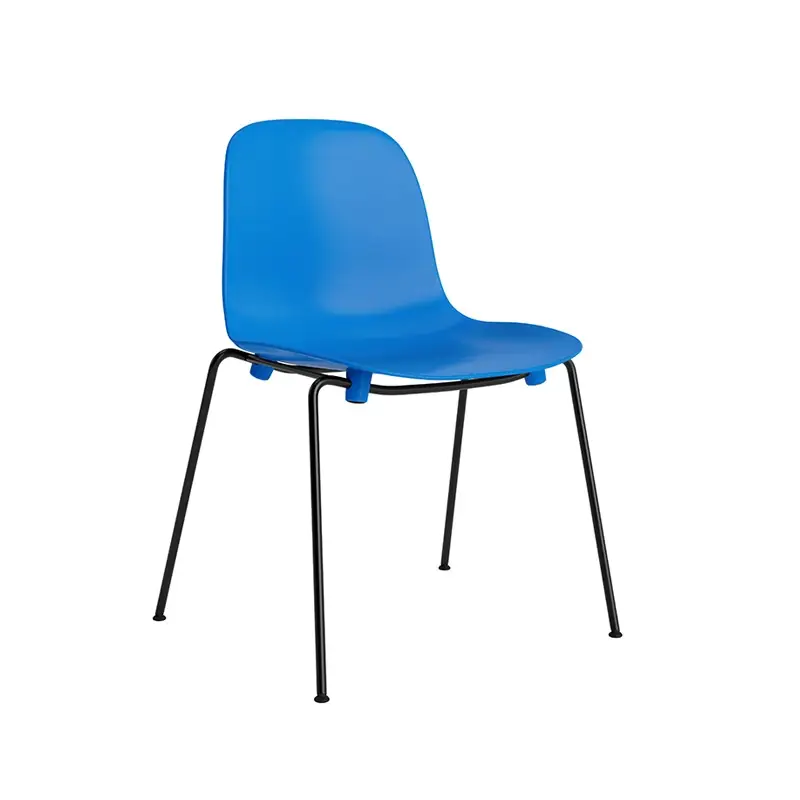 Chaise FORM EMPILABLE Bleu vif NORMANN COPENHAGEN Solde