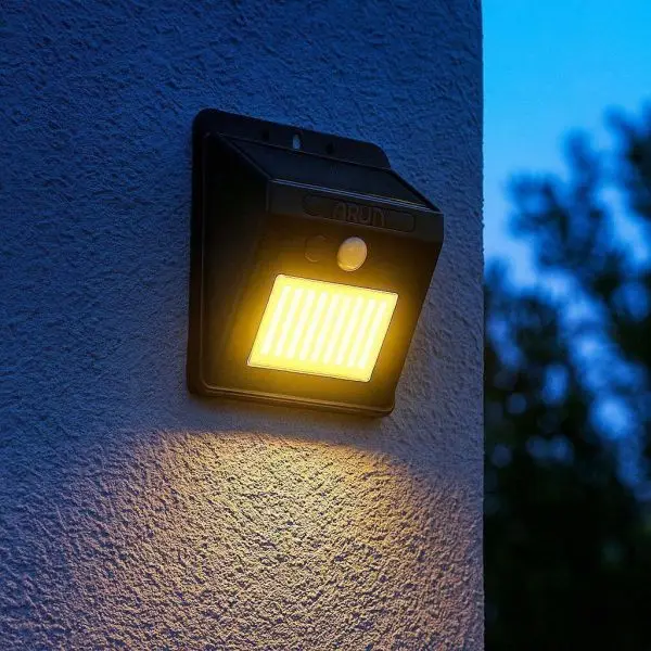 Nouveauté Applique solaire CCT (Blanc chaud et Blanc froid)RANA IP54 220 Lumens